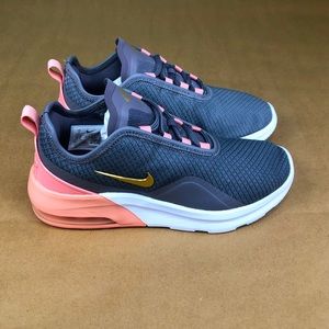 Nike Air Max Motion 2 Women’s